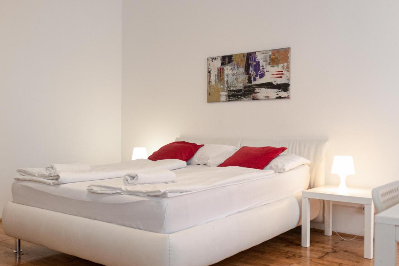 Lovely 3Br Shared Apart - Perfect For Longstays In Lockdown Виена Екстериор снимка