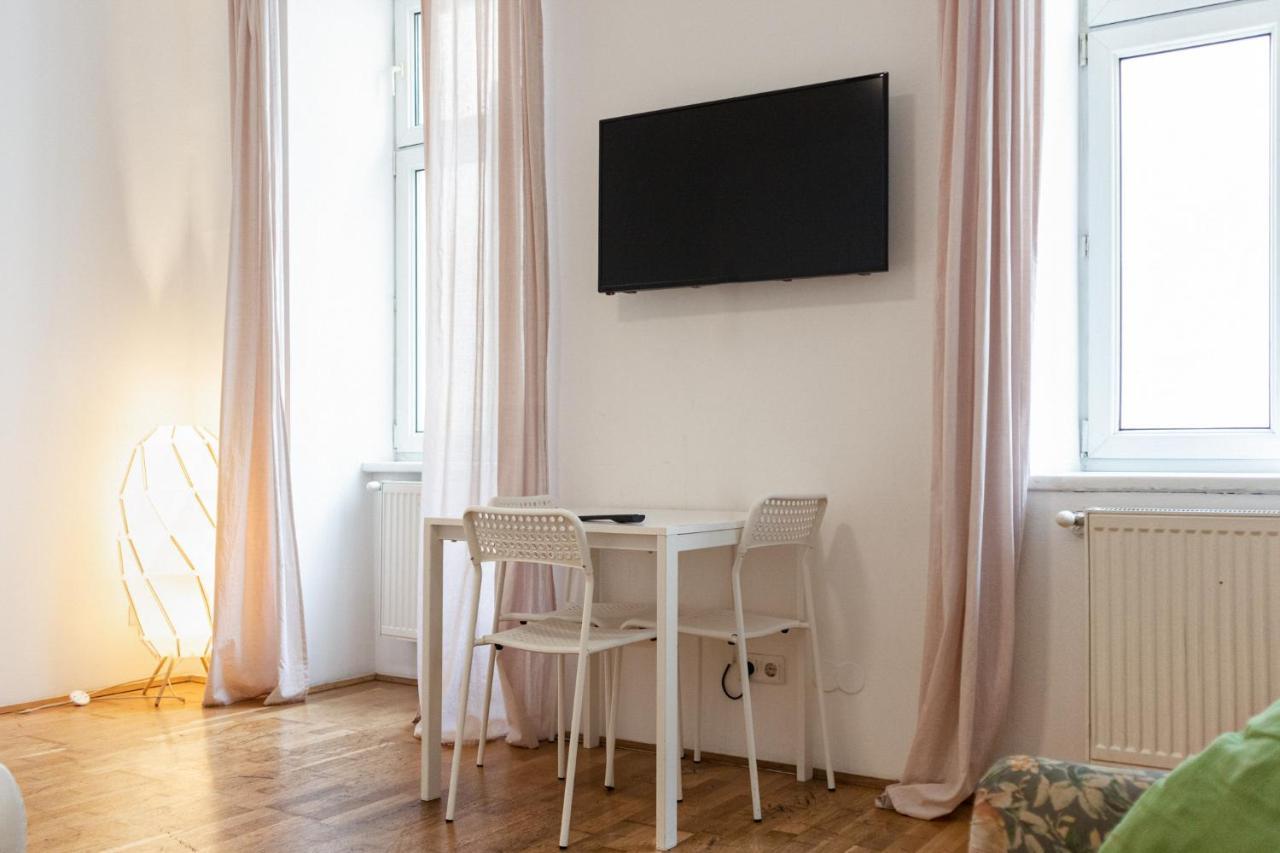 Lovely 3Br Shared Apart - Perfect For Longstays In Lockdown Виена Екстериор снимка